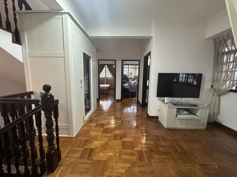 Phillips Avenue, Phillips Ave , Rosyth Road, Kovan, 6 Bedrooms, 4,000 sqft, Corner Terrace For Sale, by Nicole Chia, 500170231 - Corridor - PropertyGuru.com.sg