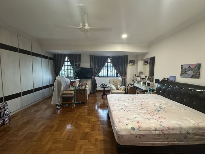 Phillips Avenue, Phillips Ave , Rosyth Road, Kovan, 6 Bedrooms, 4,000 sqft, Corner Terrace For Sale, by Nicole Chia, 500170231 - Bedroom - PropertyGuru.com.sg