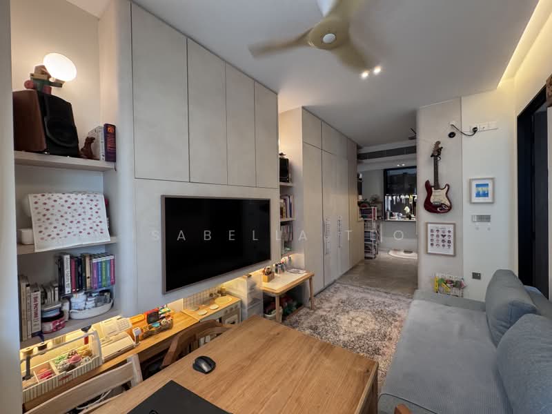 The Reef at King's Dock, 2 Harbourfront Avenue, 2 Bedrooms, 883 sqft, Condominium For Rent, by Isabella Teo, 500170242 - Living Room - PropertyGuru.com.sg