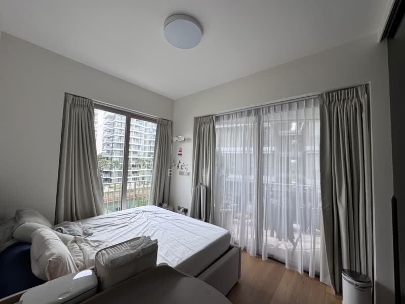 The Reef at King's Dock, 2 Harbourfront Avenue, 2 Bedrooms, 883 sqft, Condominium For Rent, by Isabella Teo, 500170242 - Bedroom - PropertyGuru.com.sg