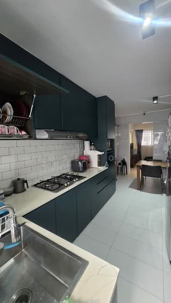 275 Bangkit Road, 275 Bangkit Road, 3 Bedrooms, 904 sqft, HDB Flat For Sale, by Jose Loh Zhenhao, 500170245 - Kitchen - PropertyGuru.com.sg