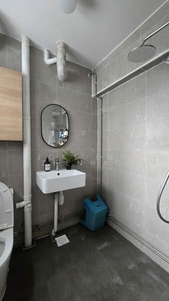 275 Bangkit Road, 275 Bangkit Road, 3 Bedrooms, 904 sqft, HDB Flat For Sale, by Jose Loh Zhenhao, 500170245 - Bathroom - PropertyGuru.com.sg