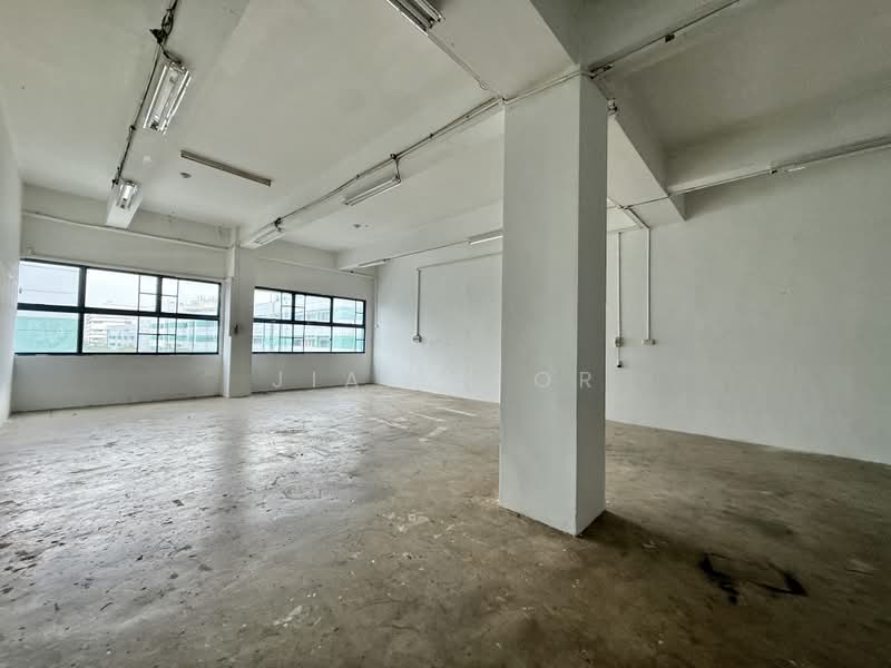 Northland Industrial Building, 3 Woodlands Industrial Park E1, 1,615 sqft, Factory / Workshop (B2) For Rent, by Jia En Or, 500170255 - Interior - CommercialGuru.com.sg