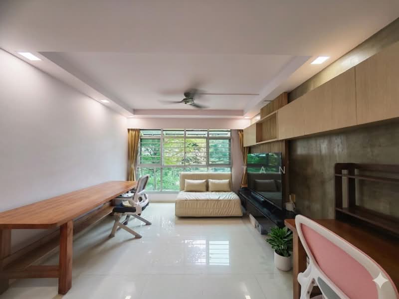 614A Edgefield Plains, 614A Edgefield Plains, 2 Bedrooms, 990 sqft, HDB Flat For Sale, by Jeslynn Tan, 500170262 - Living Room - PropertyGuru.com.sg
