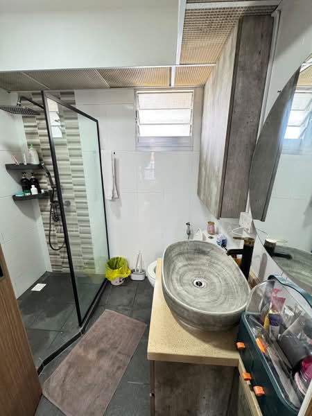 408C Northshore Drive, 408C Northshore Drive, 3 Bedrooms, 1,011 sqft, HDB Flat For Sale, by Muhd Farhan, 500170264 - Bathroom - PropertyGuru.com.sg
