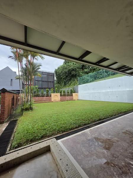 west lake garden, west lake garden, Ang Mo Kio / Bishan / Thomson, 5 Bedrooms, 2,500 sqft, Detached House For Sale, by Evelyn Wee, 500170289 - Garden - PropertyGuru.com.sg