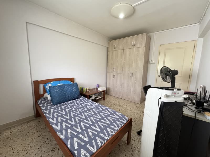 50 Chai Chee Street, 50 Chai Chee Street, 2 Bedrooms, 732 sqft, HDB Flat For Sale, by Ho Shu Fang ., 500170294 - Bedroom - PropertyGuru.com.sg