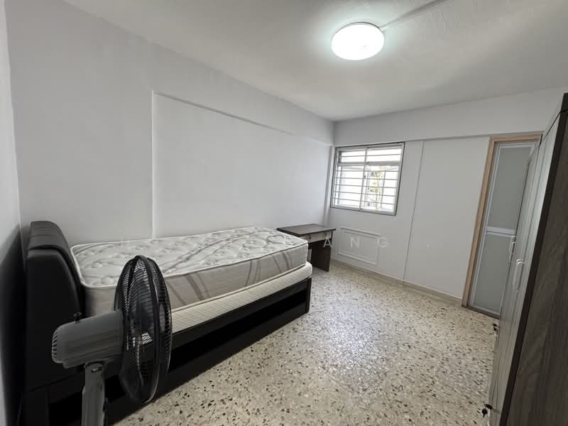 50 Chai Chee Street, 50 Chai Chee Street, 2 Bedrooms, 732 sqft, HDB Flat For Sale, by Ho Shu Fang ., 500170294 - Bedroom - PropertyGuru.com.sg