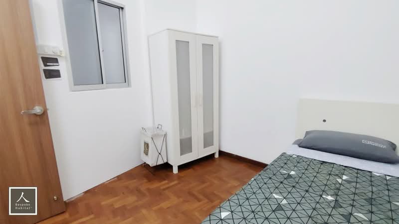 Lakepoint Condo, 2 Lakepoint Drive, Room Rental, 250 sqft, Condominium For Rent, by Dominik Chow, 500170308 - Bedroom - PropertyGuru.com.sg