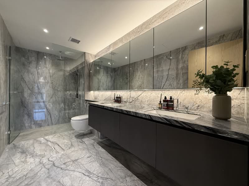 Exclusive Brand New Landed Home @ Novena | Luxury Finishing | Move-In Ready, Shrewsbury Road, 6 Bedrooms, 6,060 sqft, Terraced House For Sale, by Gary Zhuo 卓俊伟, 500170312 - Bathroom - PropertyGuru.com.sg