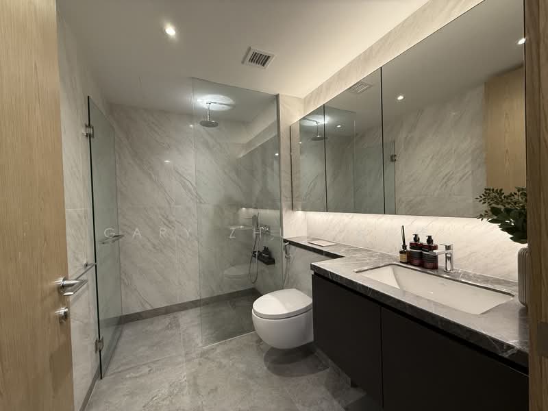 Exclusive Brand New Landed Home @ Novena | Luxury Finishing | Move-In Ready, Shrewsbury Road, 6 Bedrooms, 6,060 sqft, Terraced House For Sale, by Gary Zhuo 卓俊伟, 500170312 - Bathroom - PropertyGuru.com.sg