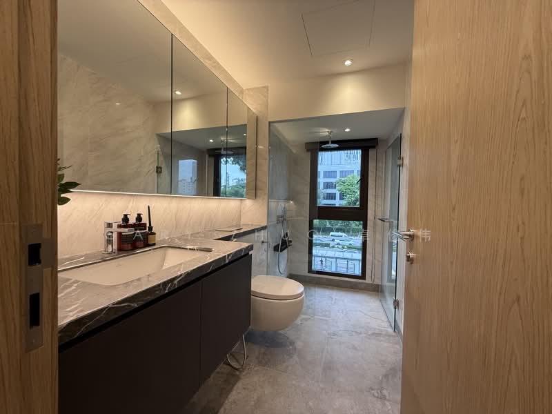 Exclusive Brand New Landed Home @ Novena | Luxury Finishing | Move-In Ready, Shrewsbury Road, 6 Bedrooms, 6,060 sqft, Terraced House For Sale, by Gary Zhuo 卓俊伟, 500170312 - Bathroom - PropertyGuru.com.sg
