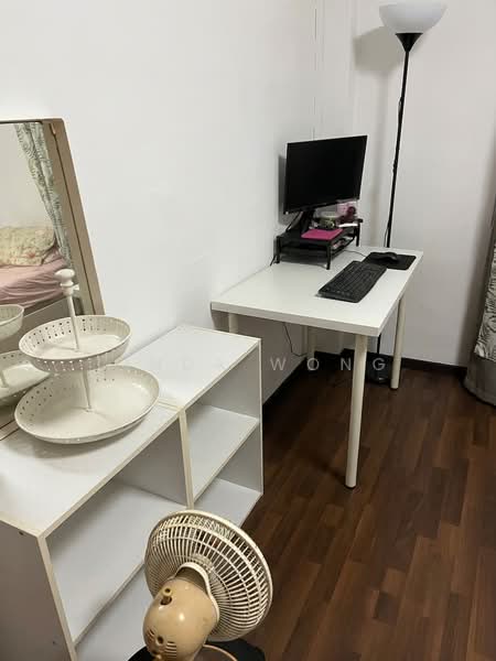 41 Holland Drive, 41 Holland Drive, Room Rental, 100 sqft, HDB Flat For Rent, by Linda Wong, 500170315 - Study - PropertyGuru.com.sg
