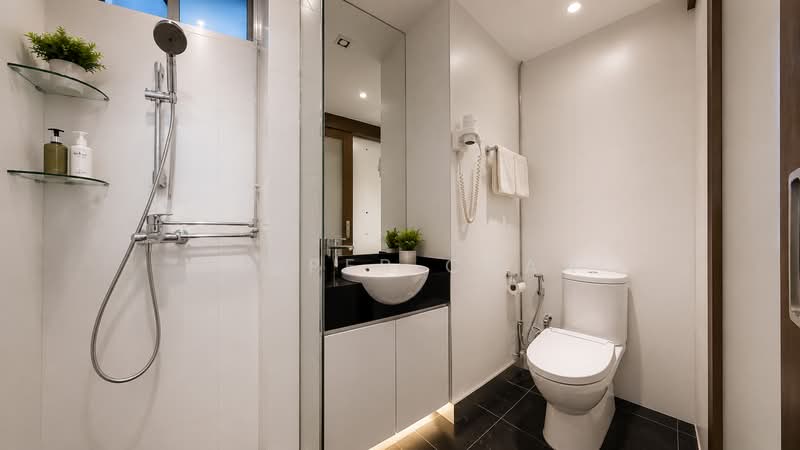 The Atria at Meyer, 61 Meyer Road, 3 Bedrooms, 1,615 sqft, Condominium For Sale, by Jasper Chan, 500170344 - Bathroom - PropertyGuru.com.sg