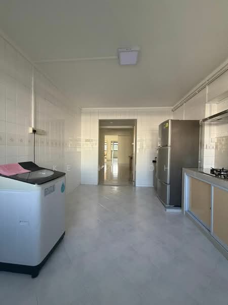 357 Yung An Road, 357 Yung An Road, 3 Bedrooms, 1,378 sqft, HDB Flat For Rent, by Kenny Poh, 500170348 - Kitchen - PropertyGuru.com.sg