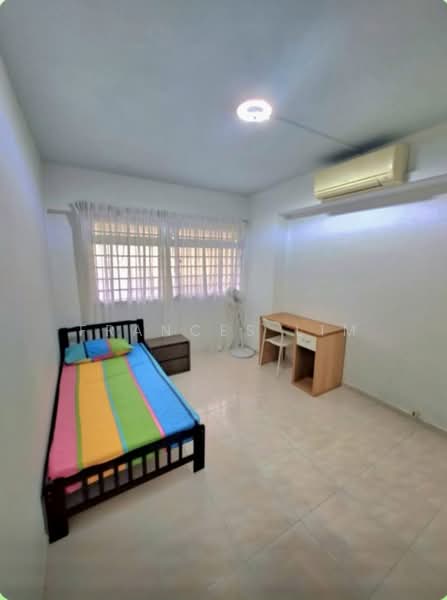 30 Holland Close, 30 Holland Close, Room Rental, 120 sqft, HDB Flat For Rent, by Frances Lim, 500170351 - Bedroom - PropertyGuru.com.sg