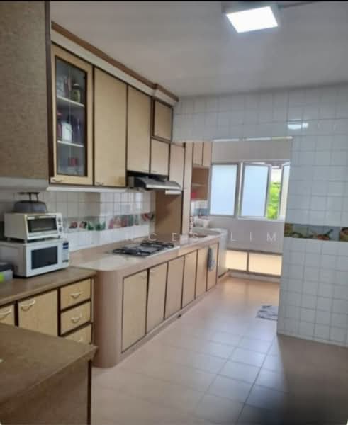 30 Holland Close, 30 Holland Close, Room Rental, 120 sqft, HDB Flat For Rent, by Frances Lim, 500170351 - Kitchen - PropertyGuru.com.sg
