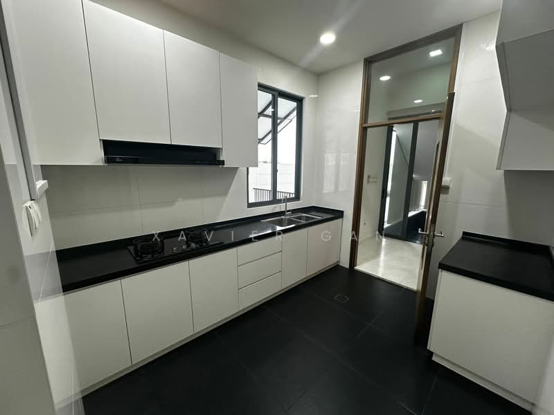 Ponggol Twenty-Fourth Ave, , 6 Bedrooms, 5,200 sqft, Detached House For Rent, by Xavier Gan, 500170363 - Kitchen - PropertyGuru.com.sg