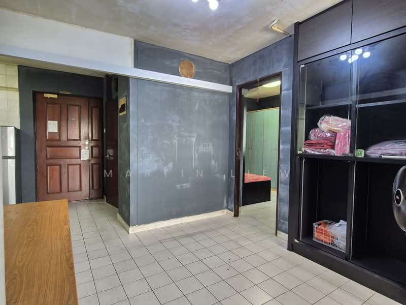 366 Clementi Avenue 2, 366 Clementi Avenue 2, 2 Bedrooms, 656 sqft, HDB Flat For Sale, by Martin Liew, 500170401 - PropertyGuru.com.sg