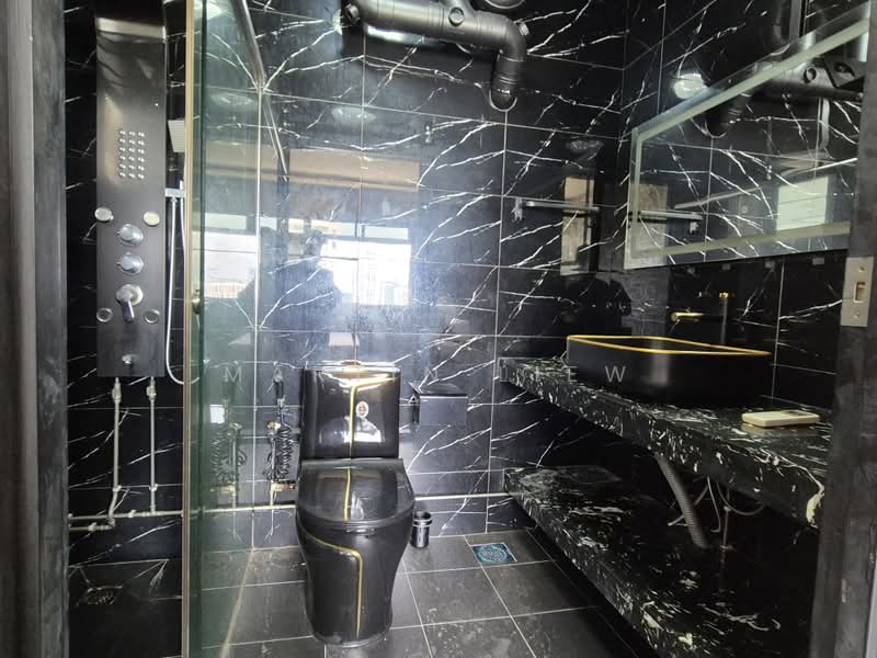 366 Clementi Avenue 2, 366 Clementi Avenue 2, 2 Bedrooms, 656 sqft, HDB Flat For Sale, by Martin Liew, 500170401 - PropertyGuru.com.sg