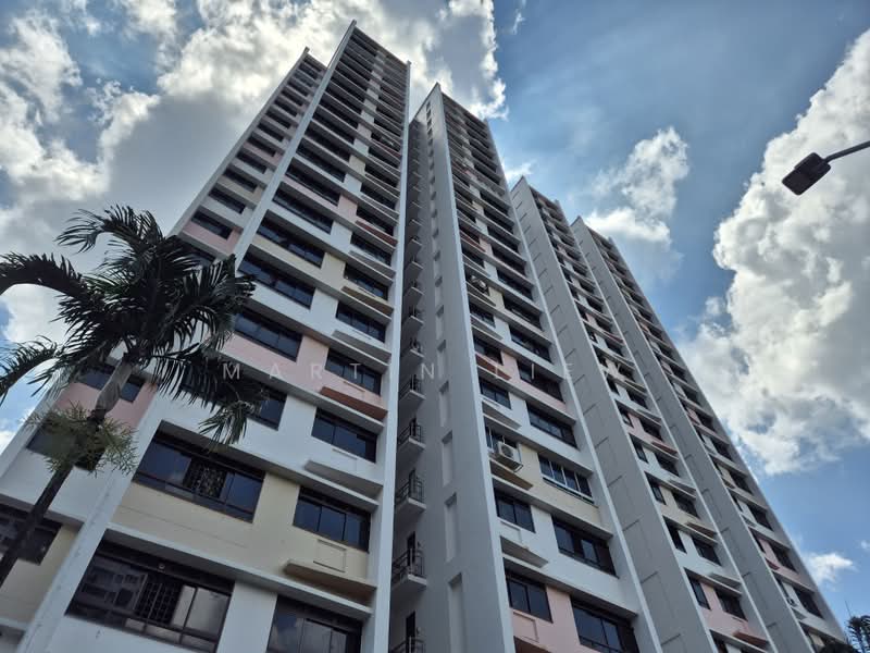 366 Clementi Avenue 2, 366 Clementi Avenue 2, 2 Bedrooms, 656 sqft, HDB Flat For Sale, by Martin Liew, 500170401 - Exterior - PropertyGuru.com.sg