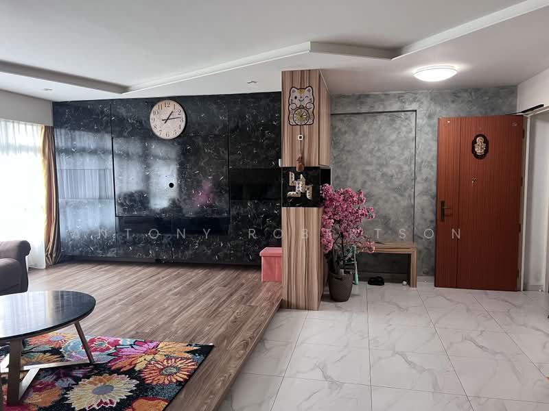 501B Yishun Street 51, 501B Yishun Street 51, 3 Bedrooms, 1,206 sqft, HDB Flat For Sale, by Antony Robertson, 500170402 - Living Room - PropertyGuru.com.sg
