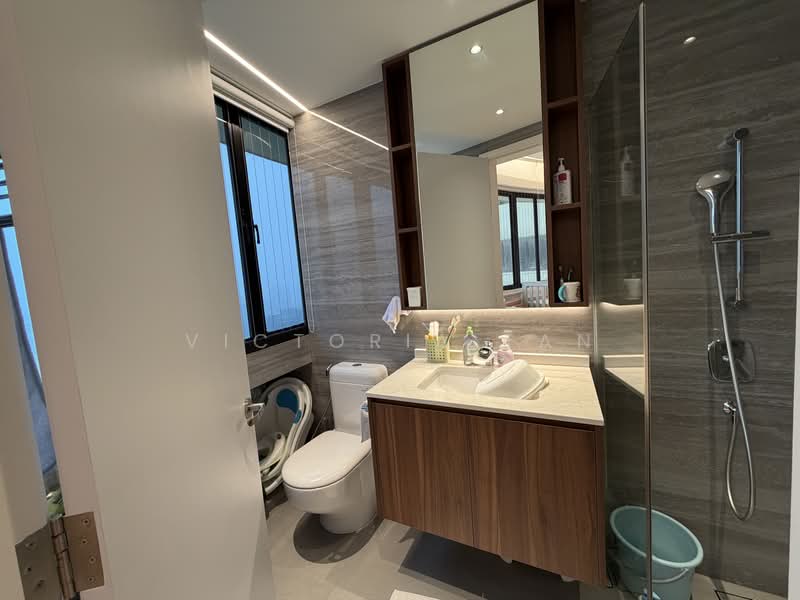 The Draycott, 50 Draycott Park, 3 Bedrooms, 2,637 sqft, Condominium For Sale, by Victoria Tan, 500170408 - Bathroom - PropertyGuru.com.sg