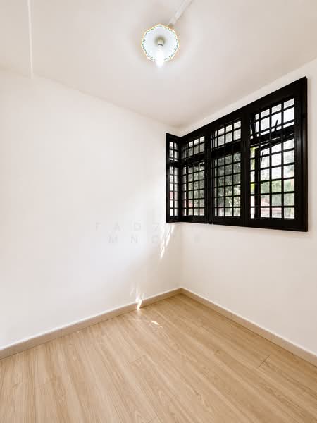 18 Bedok South Road, 18 Bedok South Road, 2 Bedrooms, 700 sqft, HDB Flat For Sale, by Fadzlin MNoor, 500170412 - Interior - PropertyGuru.com.sg