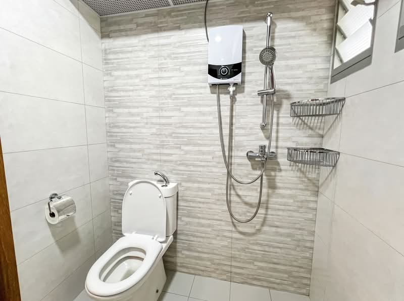 466A Yishun Avenue 6, 466A Yishun Avenue 6, Room Rental, 120 sqft, HDB Flat For Rent, by Winfred Quek, 500170414 - Bathroom - PropertyGuru.com.sg