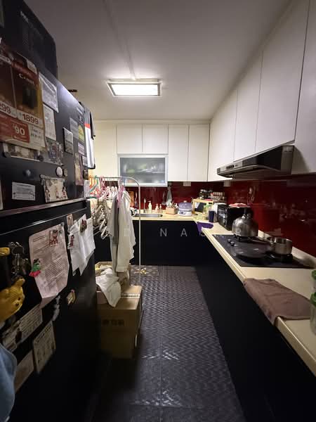 705 Hougang Avenue 2, 705 Hougang Avenue 2, 4 Bedrooms, 1,593 sqft, HDB Flat For Sale, by Syed Nasir, 500170442 - Kitchen - PropertyGuru.com.sg