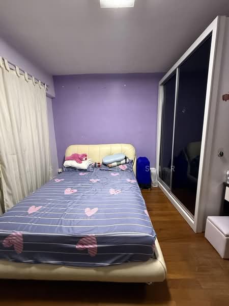 705 Hougang Avenue 2, 705 Hougang Avenue 2, 4 Bedrooms, 1,593 sqft, HDB Flat For Sale, by Syed Nasir, 500170442 - Bedroom - PropertyGuru.com.sg