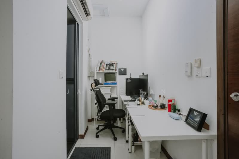 Vibes @ Upper Serangoon, 488 Upper Serangoon Road, 1 Bedroom, 431 sqft, Apartment For Rent, by JACKIE TAN, 500170450 - Study - PropertyGuru.com.sg