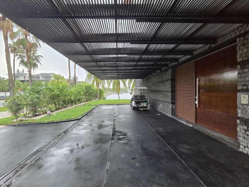 Exclusive Corner Bungalow @ Cove Way, Cove Way, 5 Bedrooms, 10,500 sqft, Bungalow House For Sale, by Andrew Tan, 500170452 - Car Park - PropertyGuru.com.sg