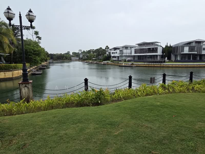 Exclusive Corner Bungalow @ Cove Way, Cove Way, 5 Bedrooms, 10,500 sqft, Bungalow House For Sale, by Andrew Tan, 500170452 - Water Way view from the house - PropertyGuru.com.sg