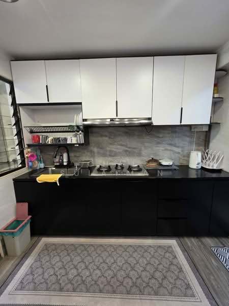 740 Woodlands Circle, 740 Woodlands Circle, 3 Bedrooms, 1,098 sqft, HDB Flat For Sale, by Chal Sulaiman, 500170455 - Kitchen - PropertyGuru.com.sg