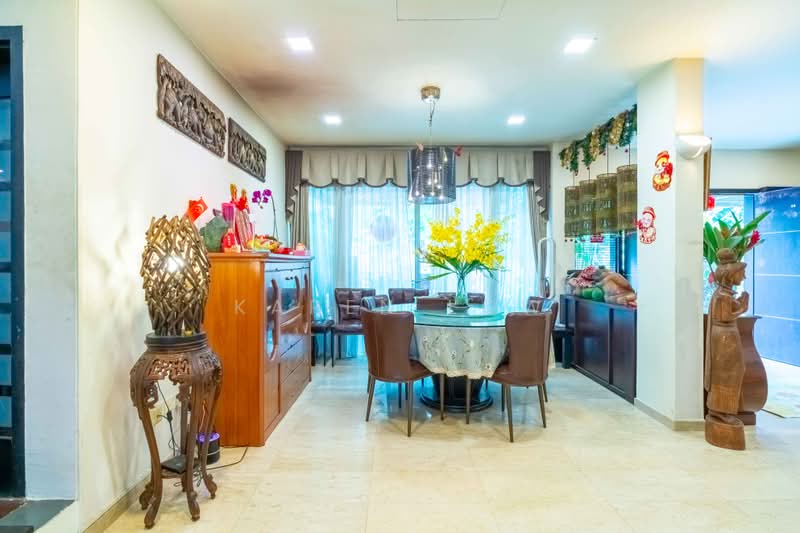 ❤️ Cheap Corner 3.5 Storey Semi-D mins to Pasir Panjang MRT, Jalan Mat Jambol, Jambol Place, Springwood Crescent, 9 Bedrooms, 5,000 sqft, Semi-Detached House For Sale, by Karen Low, 500170476 - Dining Room - PropertyGuru.com.sg