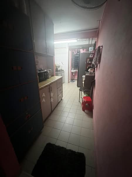32 Jalan Bahagia, 32 Jalan Bahagia, 2 Bedrooms, 56 sqft, HDB Flat For Sale, by Arasan Arasan, 500170477 - Kitchen - PropertyGuru.com.sg