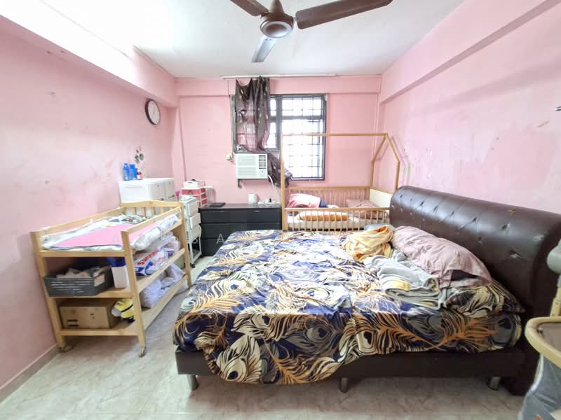 32 Jalan Bahagia, 32 Jalan Bahagia, 2 Bedrooms, 602 sqft, HDB Flat For Sale, by Arasan Arasan, 500170477 - Bedroom 2 - PropertyGuru.com.sg