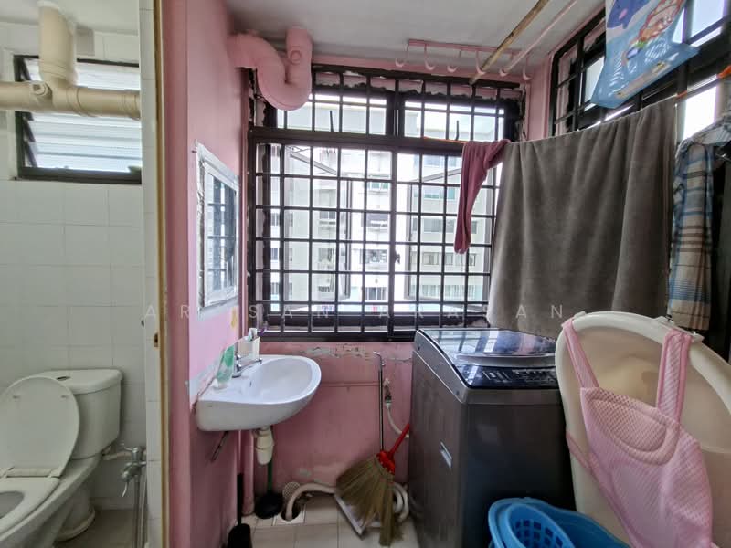 32 Jalan Bahagia, 32 Jalan Bahagia, 2 Bedrooms, 602 sqft, HDB Flat For Sale, by Arasan Arasan, 500170477 - Utility room - PropertyGuru.com.sg