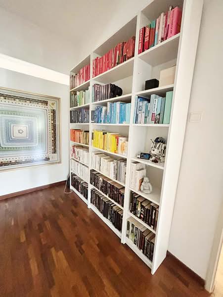 Hillcrest Road, Hillcrest, 5 Bedrooms, 2,368 sqft, Terraced House For Sale, by Vivian Ng, 500170478 - Study - PropertyGuru.com.sg