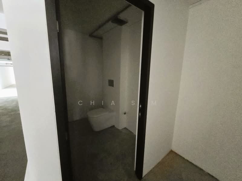 Mohamed Sultan Road / River Valley Road, Mohamed Sultan Road, 2,199 sqft, Shop / Shophouse For Rent, by Chia S M, 500170481 - Bathroom - CommercialGuru.com.sg