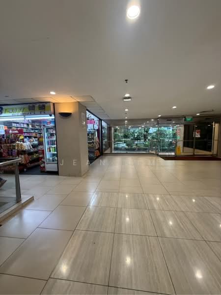 Lucky Plaza, 304 Orchard Road, 388 sqft, Mall Shop For Sale, by Jean Lim, 500170484 - CommercialGuru.com.sg