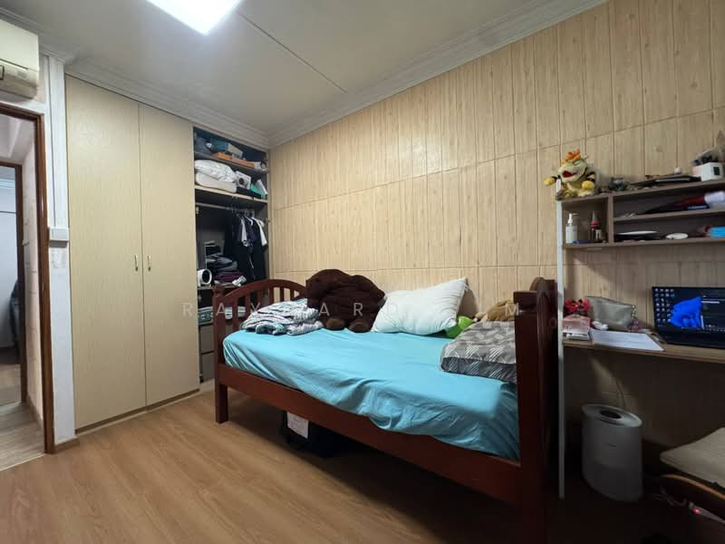 607 Woodlands Ring Road, 607 Woodlands Ring Road, 4 Bedrooms, 1,313 sqft, HDB Flat For Sale, by Raynard Lim, 500170486 - Bedroom - PropertyGuru.com.sg