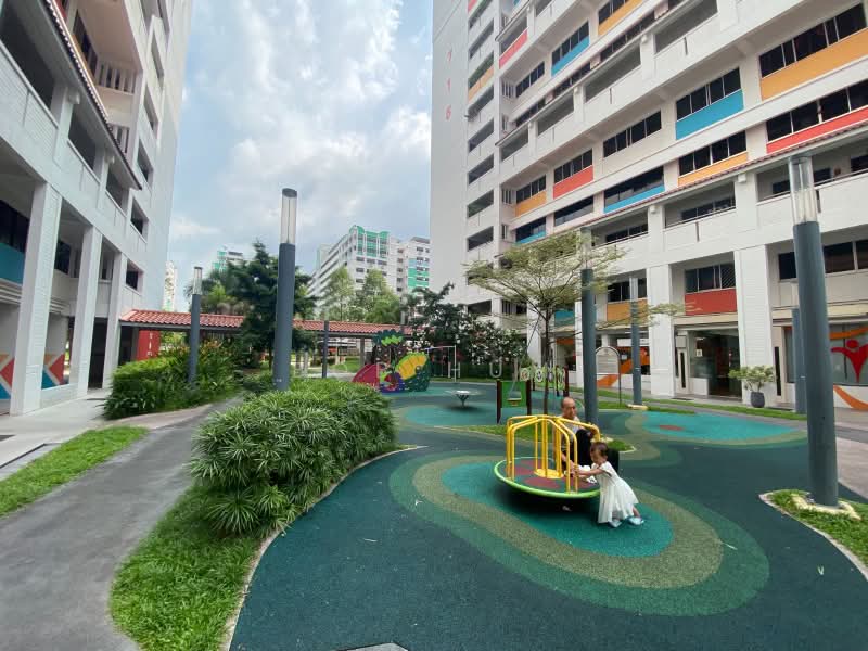 713 Jurong West Street 71, 713 Jurong West Street 71, 3 Bedrooms, 1,119 sqft, HDB Flat For Sale, by Bob Hum, 500170514 - PropertyGuru.com.sg