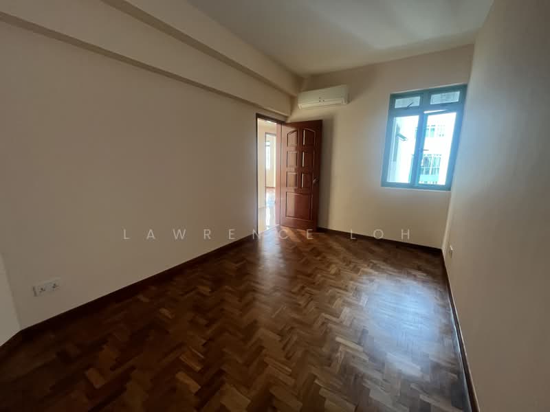 Ballota Park Condo, 156 Mariam Way, 3 Bedrooms, 1,420 sqft, Condominium For Sale, by Lawrence Loh, 500170517 - Bedroom 1 - PropertyGuru.com.sg