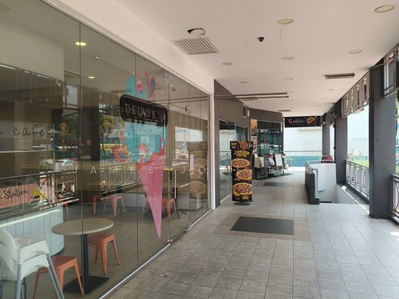 Zero takeover fee | Next to Mac and gym | 3P 100A, , 1,601 sqft, Shop / Shophouse For Rent, by James Jose Boo, 500170522 - CommercialGuru.com.sg
