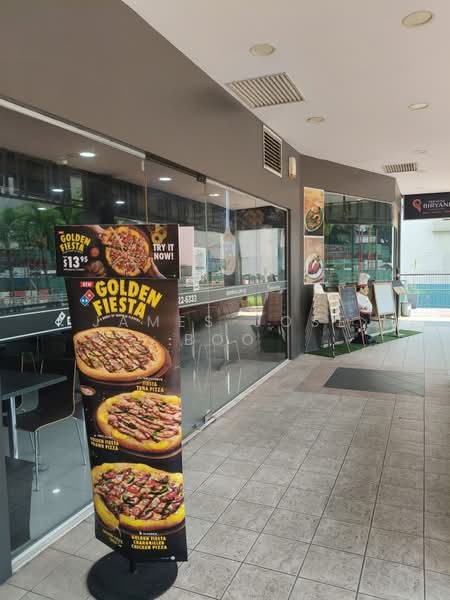 Zero takeover fee | Next to Mac and gym | 3P 100A, , 1,601 sqft, Shop / Shophouse For Rent, by James Jose Boo, 500170522 - CommercialGuru.com.sg