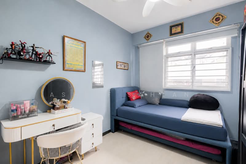 522A Tampines Central 7, 522A Tampines Central 7, 2 Bedrooms, 721 sqft, HDB Flat For Sale, by Ashraf Sahlan, 500170523 - Common Bedroom - PropertyGuru.com.sg