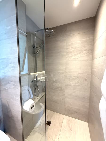 Kovan Residences, 1 Kovan Road, 3 Bedrooms, 1,270 sqft, Condominium For Rent, by Pam See Wai Ling, 500170529 - Bathroom - PropertyGuru.com.sg