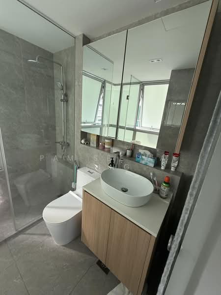 Kovan Residences, 1 Kovan Road, 3 Bedrooms, 1,270 sqft, Condominium For Rent, by Pam See Wai Ling, 500170529 - Bathroom - PropertyGuru.com.sg